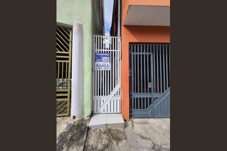 Casa para alugar com 70m², 2 quartos e sem vagaplaca