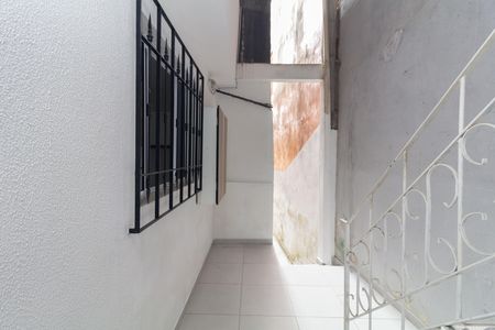 Casa para alugar com 70m², 2 quartos e sem vagaÁrea externa