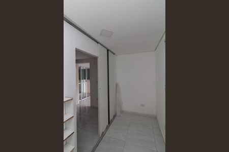 Casa para alugar com 70m², 2 quartos e sem vagaCloset