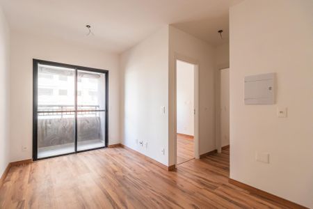 Apartamento para alugar com 2 quartos, 59m² em Vila Militar, Barueri