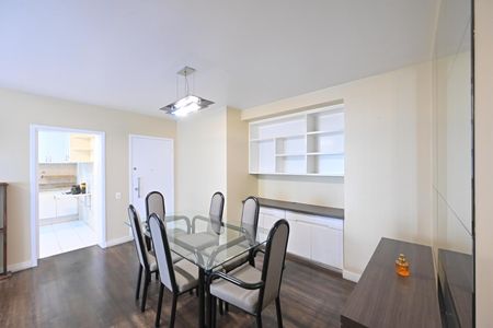 Apartamento para alugar com 100m², 3 quartos e 2 vagasSala