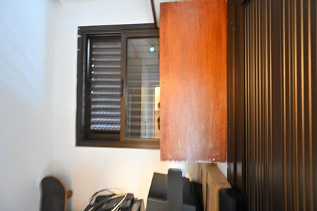 Apartamento para alugar com 100m², 3 quartos e 2 vagasQuarto de Serviço 