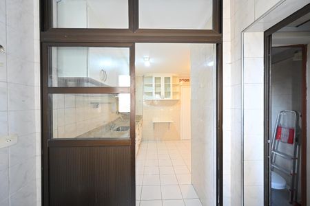 Apartamento para alugar com 100m², 3 quartos e 2 vagasLavanderia