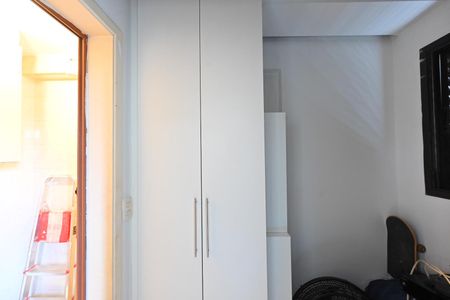 Apartamento para alugar com 100m², 3 quartos e 2 vagasQuarto de Serviço 