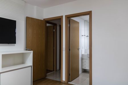 Apartamento para alugar com 93m², 3 quartos e 2 vagas Apartamento para alugar com 93m², 3 quartos e 2 vagasSuíte