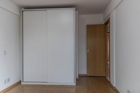 Apartamento para alugar com 93m², 3 quartos e 2 vagas Apartamento para alugar com 93m², 3 quartos e 2 vagasQuarto 1
