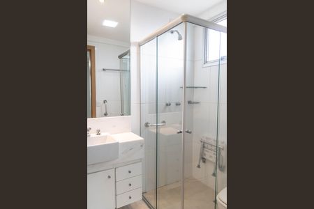 Apartamento para alugar com 93m², 3 quartos e 2 vagas Apartamento para alugar com 93m², 3 quartos e 2 vagasBanheiro da Suíte