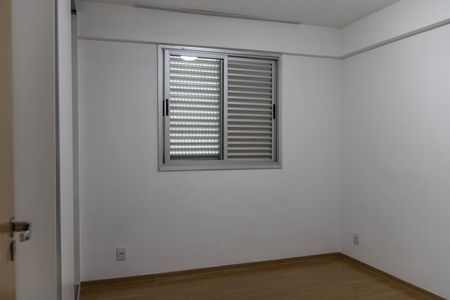 Apartamento para alugar com 93m², 3 quartos e 2 vagas Apartamento para alugar com 93m², 3 quartos e 2 vagasQuarto 2