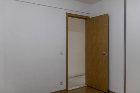 Apartamento para alugar com 93m², 3 quartos e 2 vagas Apartamento para alugar com 93m², 3 quartos e 2 vagasQuarto 2