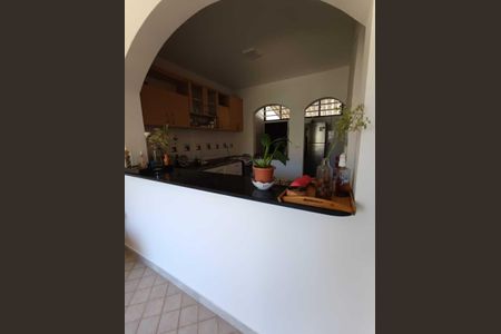 Cozinha de casa de condomínio para alugar com 3 quartos, 360m² em Itapuã, Salvador