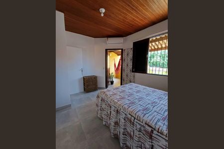 Casa de condomínio para alugar com 360m², 3 quartos e 2 vagasQuarto