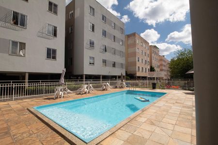 Apartamento à venda com 60m², 3 quartos e 1 vagaÁrea comum - Piscina