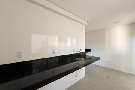 Casa de condomínio à venda com 759m², 5 quartos e 8 vagas Casa de condomínio à venda com 759m², 5 quartos e 8 vagasÁrea de Serviço
