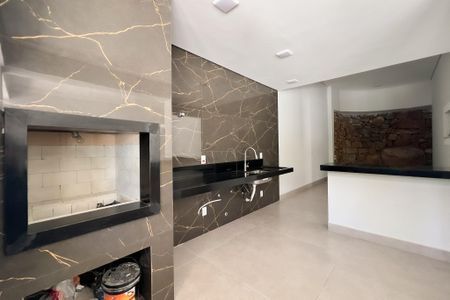 Casa de condomínio à venda com 759m², 5 quartos e 8 vagas Casa de condomínio à venda com 759m², 5 quartos e 8 vagasChurrasqueira