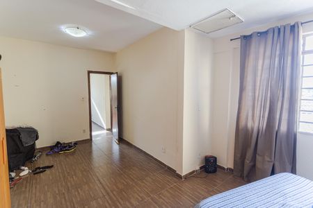 Casa à venda com 141m², 3 quartos e 2 vagas Casa à venda com 141m², 3 quartos e 2 vagasQuarto 3 no 2° Andar
