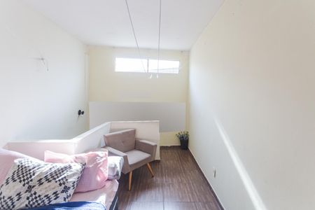 Casa à venda com 141m², 3 quartos e 2 vagas Casa à venda com 141m², 3 quartos e 2 vagasSala 2 no 2° Andar
