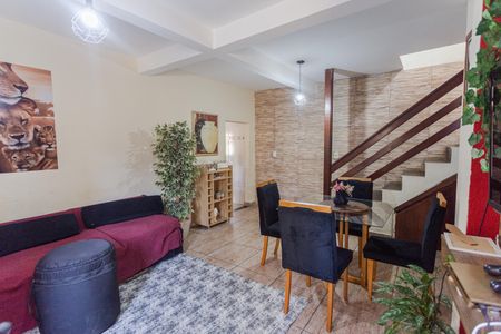 Casa à venda com 141m², 3 quartos e 2 vagas Casa à venda com 141m², 3 quartos e 2 vagasSala 1