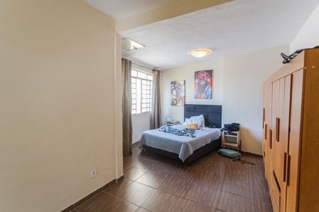 Casa à venda com 141m², 3 quartos e 2 vagas Casa à venda com 141m², 3 quartos e 2 vagasQuarto 3 no 2° Andar