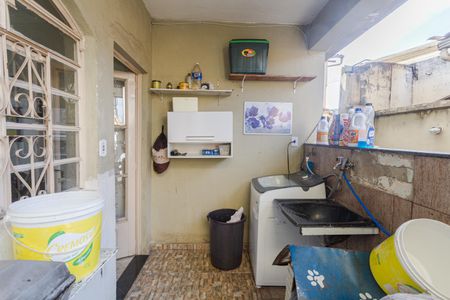 Casa à venda com 141m², 3 quartos e 2 vagas Casa à venda com 141m², 3 quartos e 2 vagasÁrea de Serviço