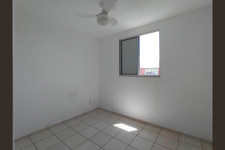 Apartamento para alugar com 68m², 3 quartos e 1 vagaQuarto