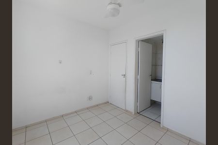 Apartamento para alugar com 68m², 3 quartos e 1 vagaQuarto