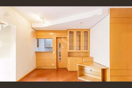 Apartamento à venda com 3 quartos, 97m² em Moema, São Paulo