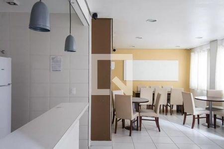 Apartamento para alugar com 48m², 2 quartos e 1 vagaÁrea comum - Salão de festas
