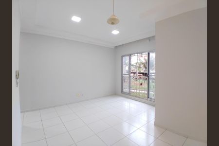 Sala de apartamento para alugar com 3 quartos, 75m² em Jardim Patricia, Uberlândia