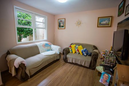 Casa à venda com 250m², 5 quartos e 4 vagas