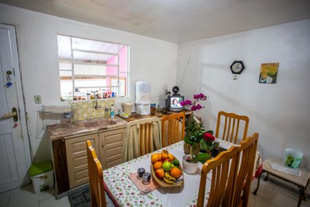 Casa à venda com 250m², 5 quartos e 4 vagas