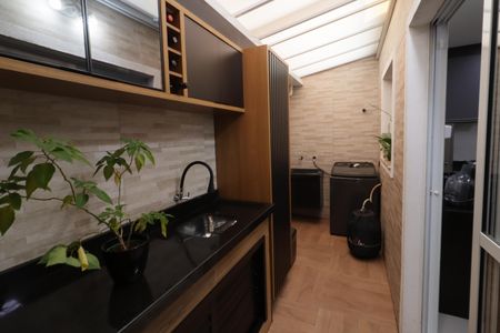 Casa à venda com 62m², 2 quartos e 2 vagasÁrea de Serviço