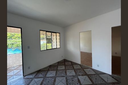 Casa para alugar com 80m², 2 quartos e sem vagaSala