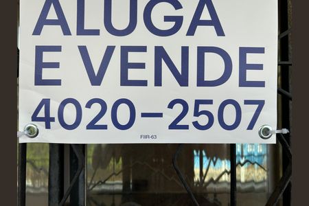 Casa para alugar com 80m², 2 quartos e sem vagaCódigo