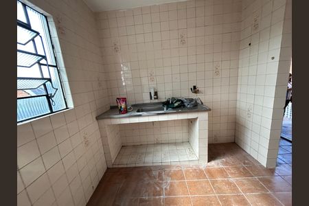 Casa para alugar com 80m², 2 quartos e sem vagaCozinha
