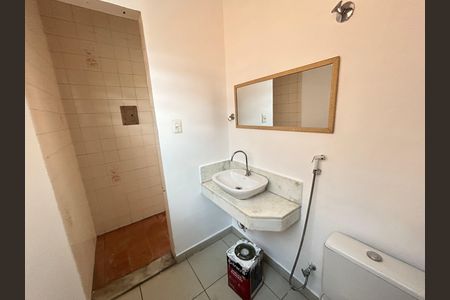 Casa para alugar com 80m², 2 quartos e sem vagaBanheiro