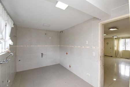 Apartamento à venda com 240m², 3 quartos e 2 vagasCozinha