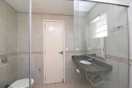 Apartamento à venda com 240m², 3 quartos e 2 vagasBanheiro da Suíte