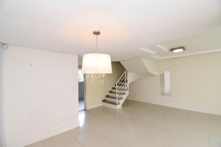Apartamento à venda com 240m², 3 quartos e 2 vagasSala