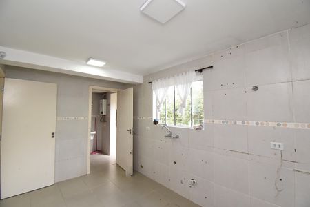 Apartamento à venda com 240m², 3 quartos e 2 vagasCozinha