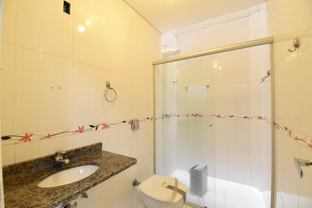 Apartamento à venda com 240m², 3 quartos e 2 vagasBanheiro 2