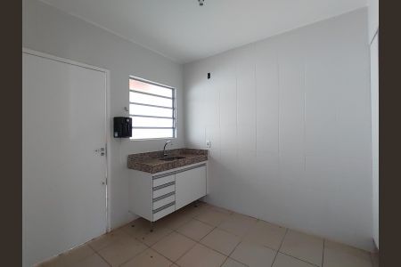 Casa de condomínio para alugar com 95m², 3 quartos e 2 vagasCozinha