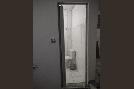 Casa à venda com 40m², 1 quarto e sem vaga Casa à venda com 40m², 1 quarto e sem vagaBanheiro 4