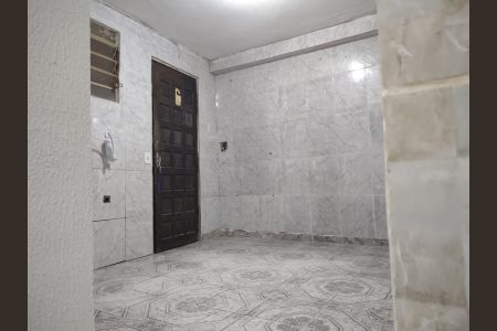 Casa à venda com 40m², 1 quarto e sem vaga Casa à venda com 40m², 1 quarto e sem vagaCozinha