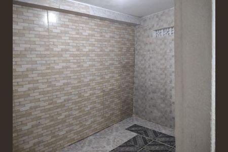 Casa à venda com 40m², 1 quarto e sem vaga Casa à venda com 40m², 1 quarto e sem vagaSala/Quarto