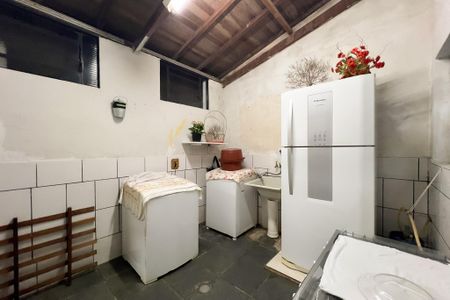 Casa à venda com 3 quartos, 190m² em Chácaras Alpina, Valinhos