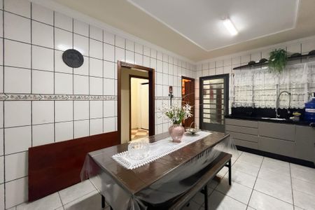 Casa à venda com 190m², 3 quartos e 3 vagas