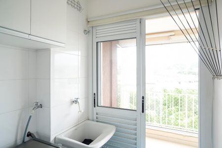 Apartamento à venda com 71m², 2 quartos e 1 vagaÁrea de serviço