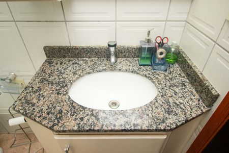 Apartamento à venda com 67m², 2 quartos e 1 vaga Apartamento à venda com 67m², 2 quartos e 1 vagaBanheiro da Suíte