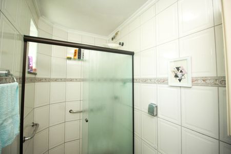 Apartamento à venda com 67m², 2 quartos e 1 vaga Apartamento à venda com 67m², 2 quartos e 1 vagaBanheiro da Suíte