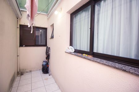 Apartamento à venda com 67m², 2 quartos e 1 vaga Apartamento à venda com 67m², 2 quartos e 1 vagaÁrea de Serviço